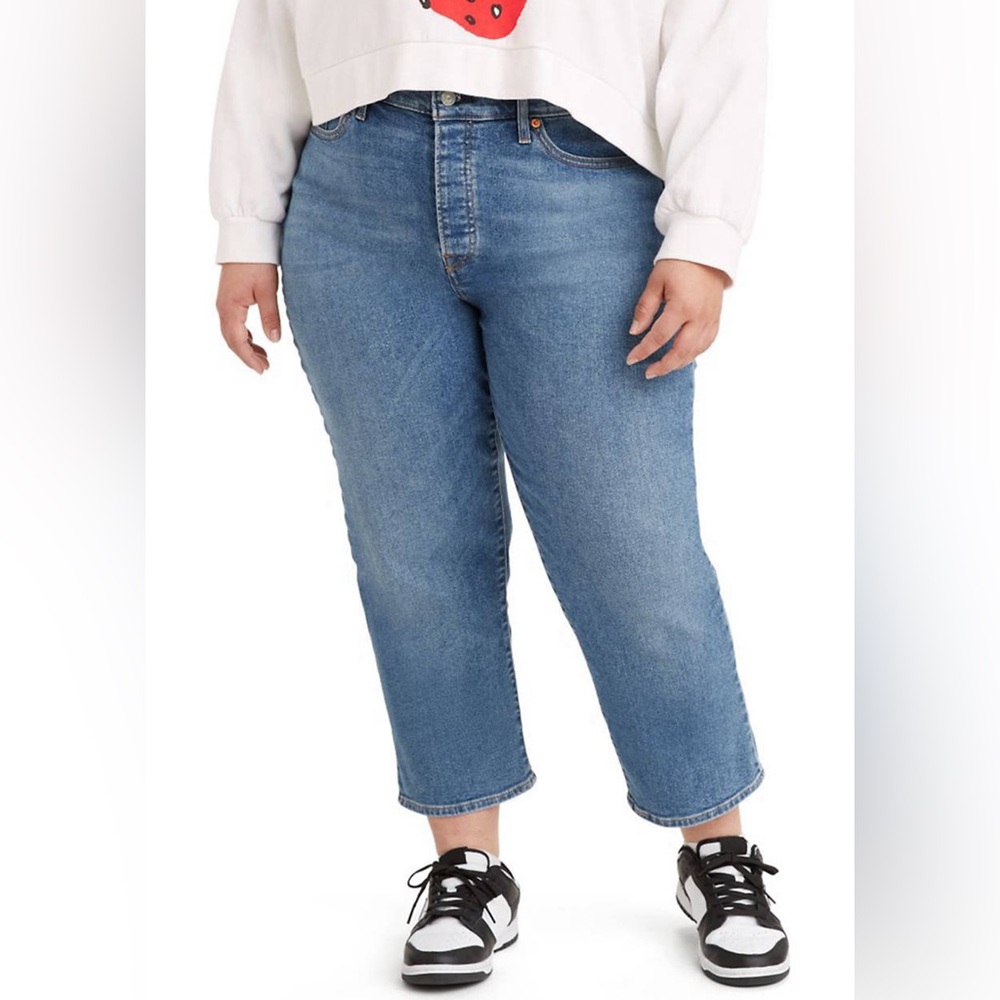 Levi’s Plus Size Wedgie Straight Jeans 18 W